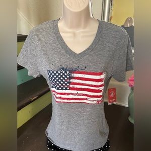 Team USA Apparel Women’s T-Shirt NWT Size Small.